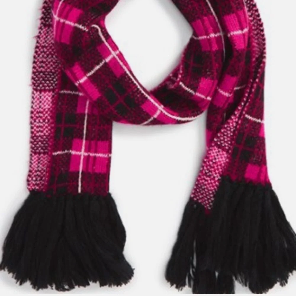 NWT Kate Spade Pink and Black Plaid Woodland Scarf